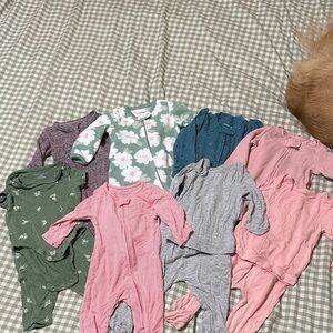 Bundle of 8 0-3 month girl